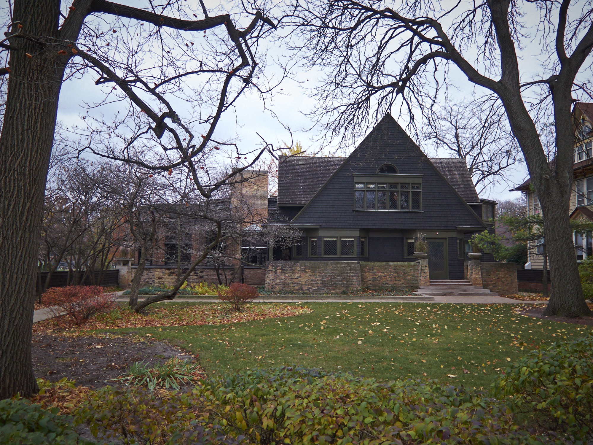 Frank Lloyd Wright Home and Studio, 1889-1898