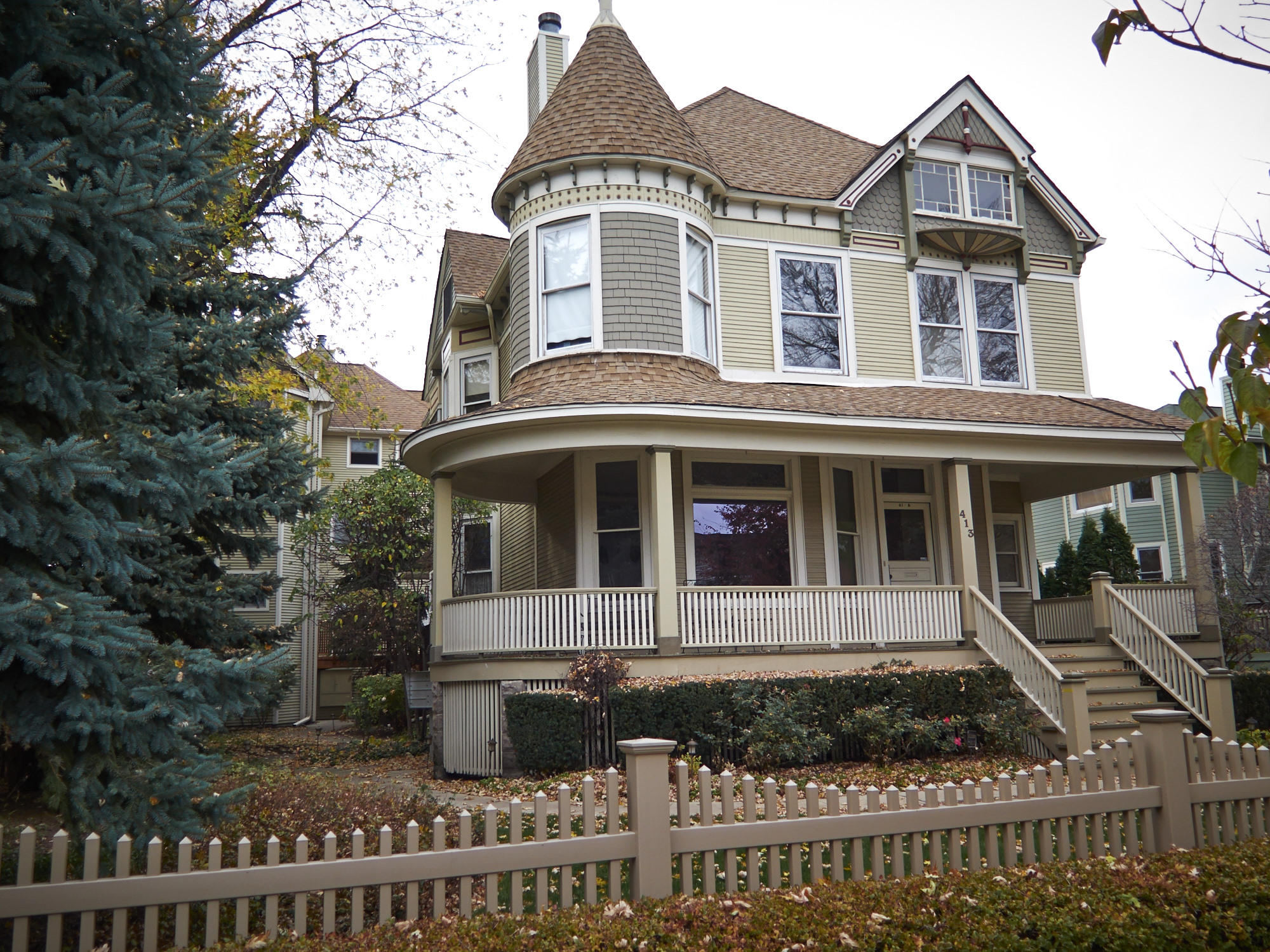 This house would look perfect in a storybook