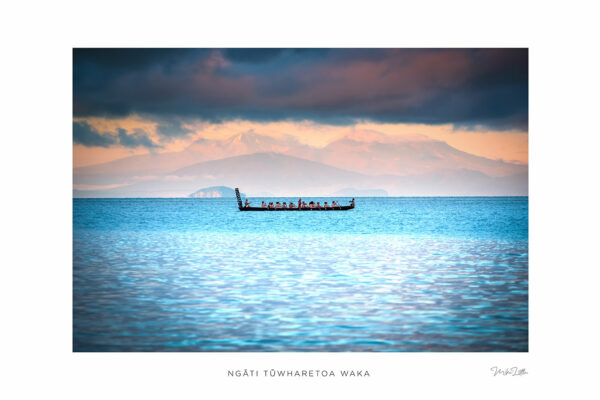 Ngāti Tūwharetoa Waka | Mike Little Photography